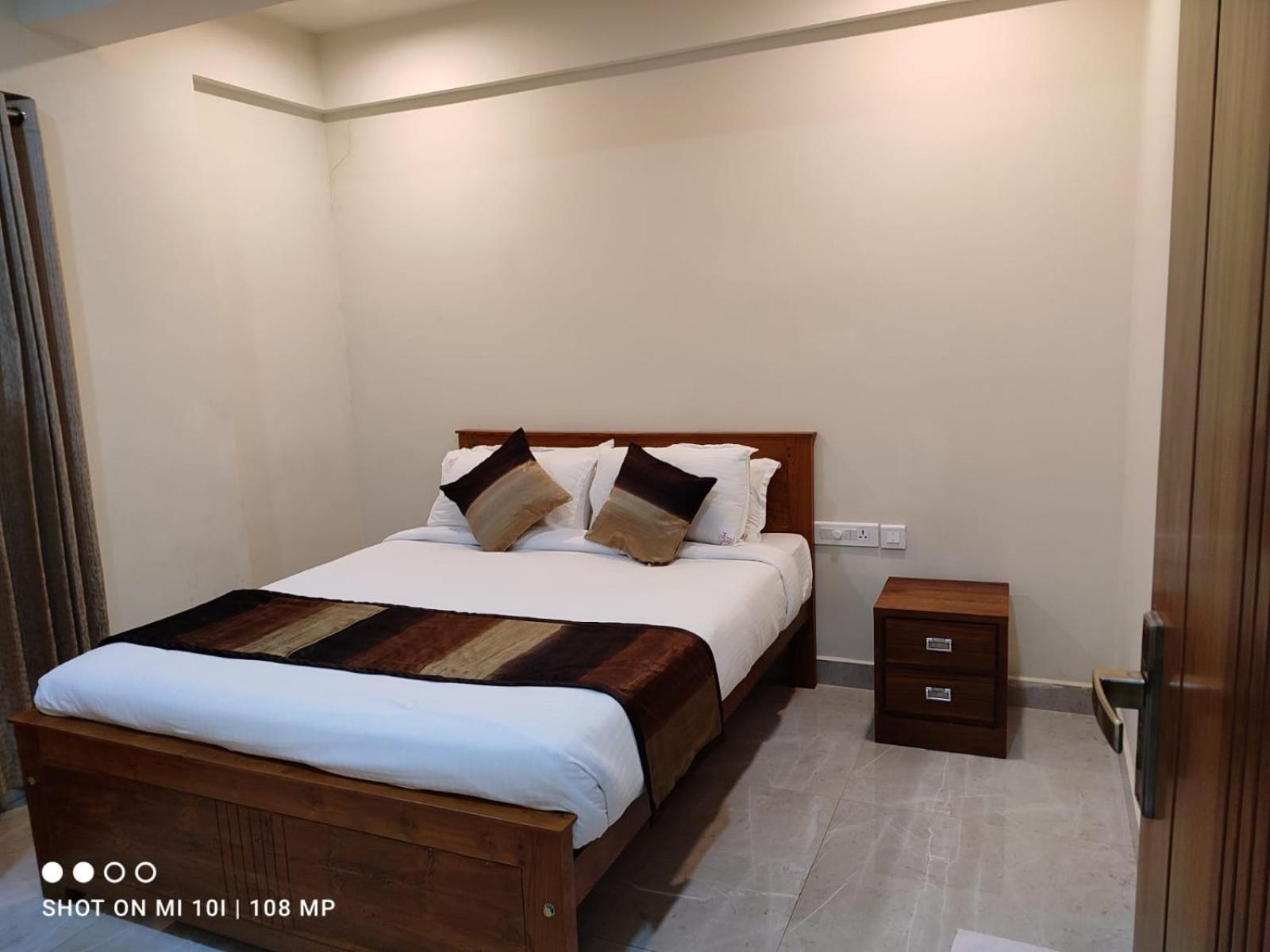 Fortune Avenue Mattanur Luaran gambar